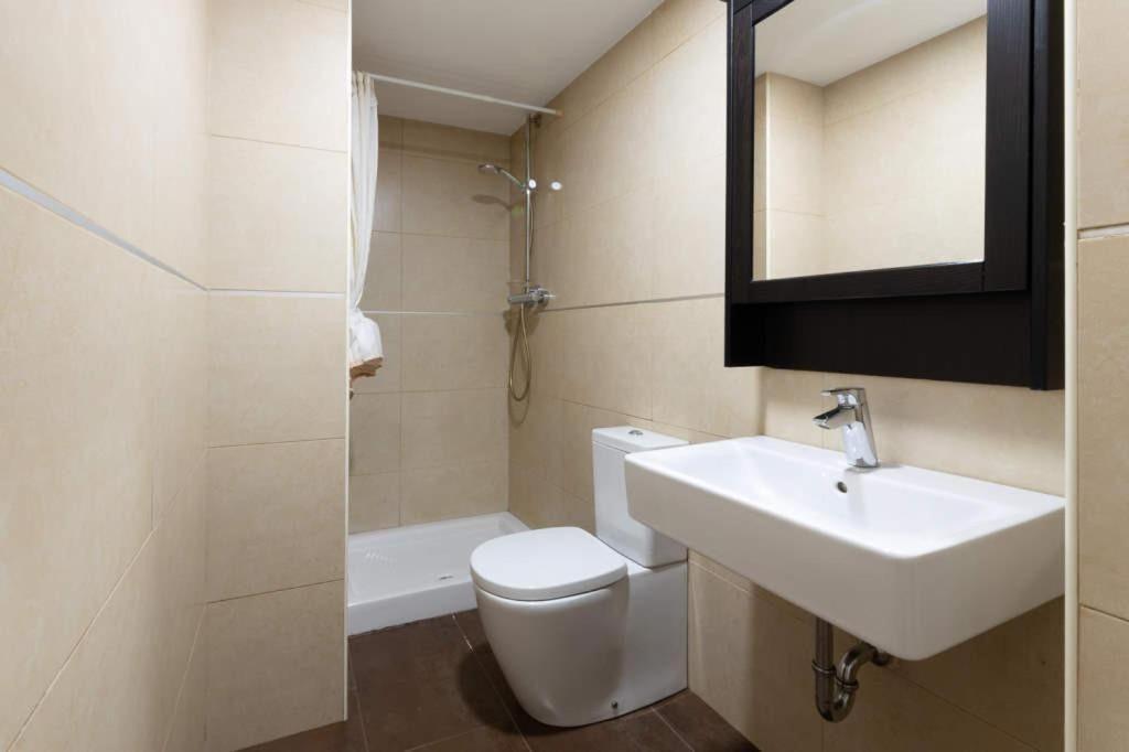 Apartment Live Camp Nou L'Hospitalet de Llobregat Eksteriør bilde